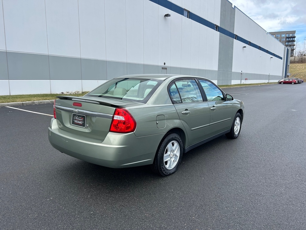 Chevrolet Malibu  2005