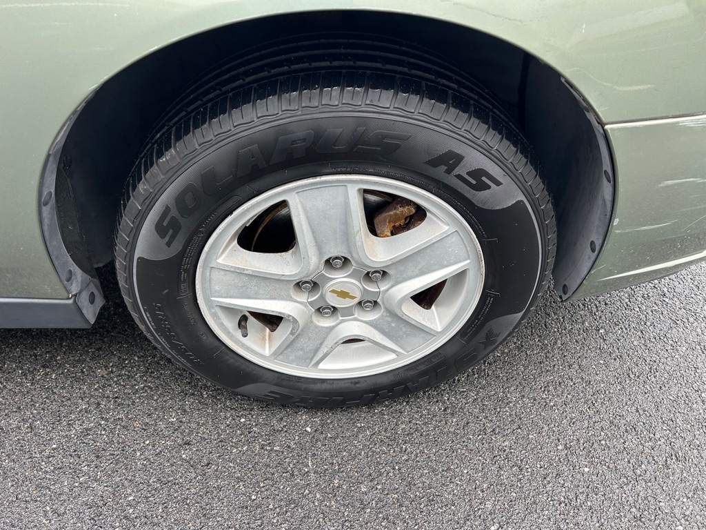 Chevrolet Malibu  2005