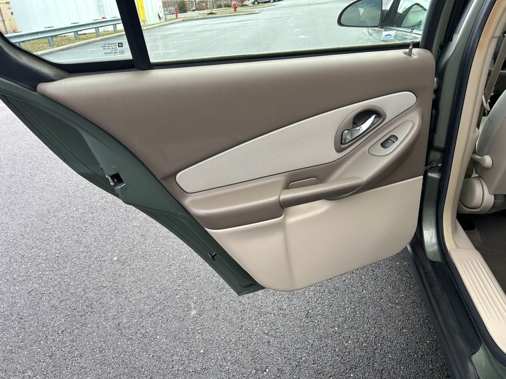 Chevrolet Malibu  2005