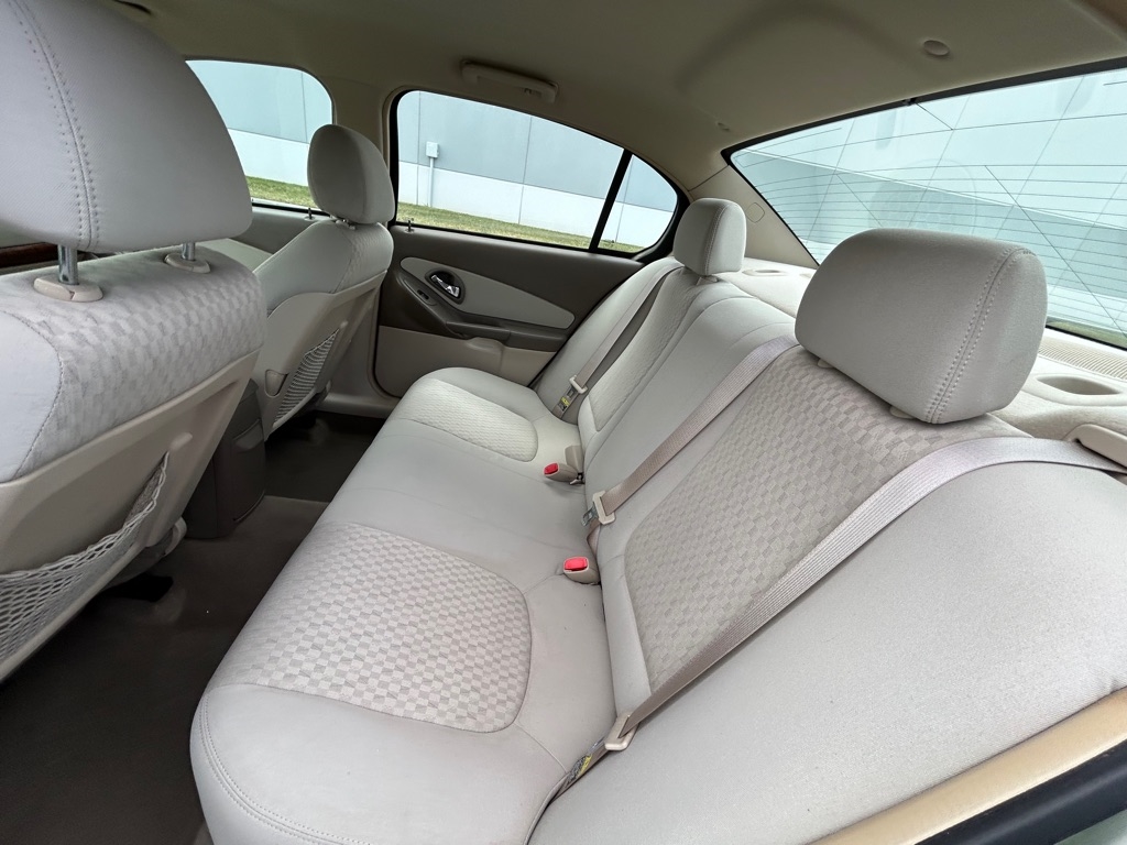 Chevrolet Malibu  2005