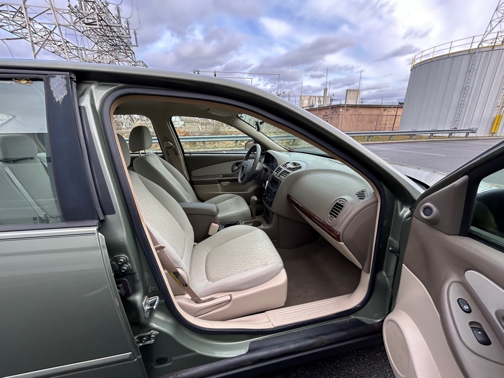 Chevrolet Malibu  2005