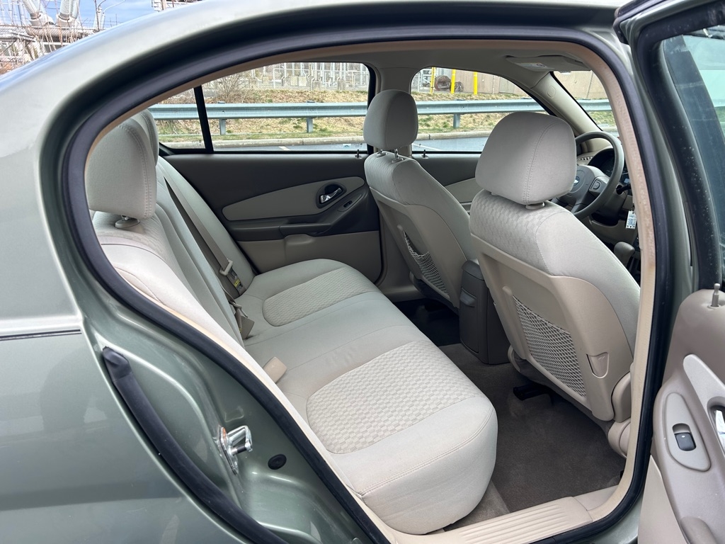 Chevrolet Malibu  2005