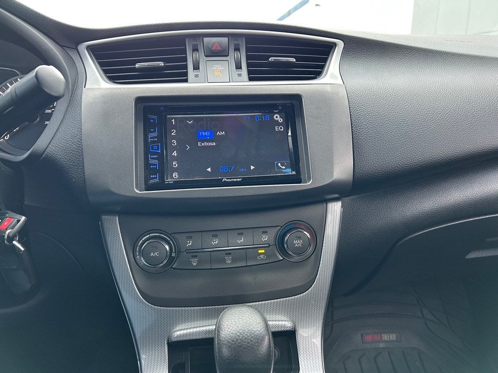 Nissan Sentra SR 2014