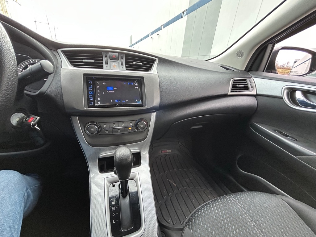 Nissan Sentra SR 2014