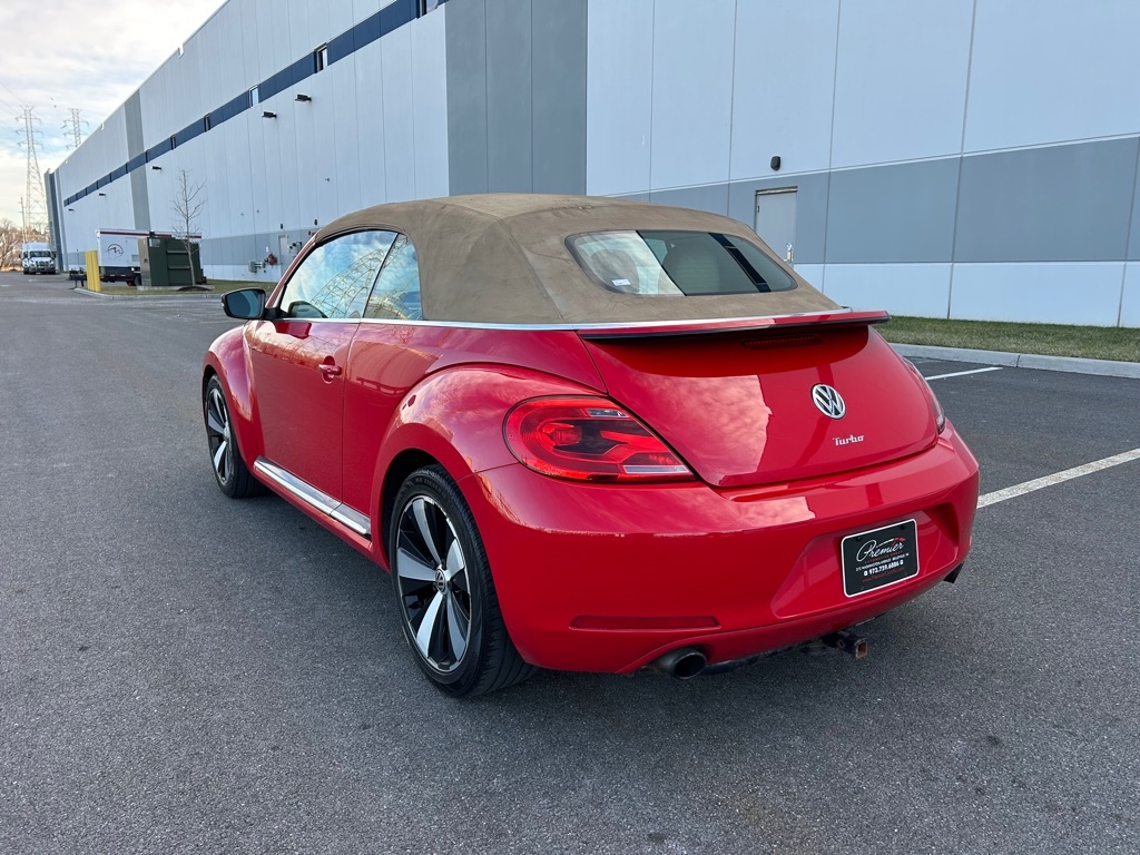 Volkswagen Beetle 2.0T Turbo Convertible 2013