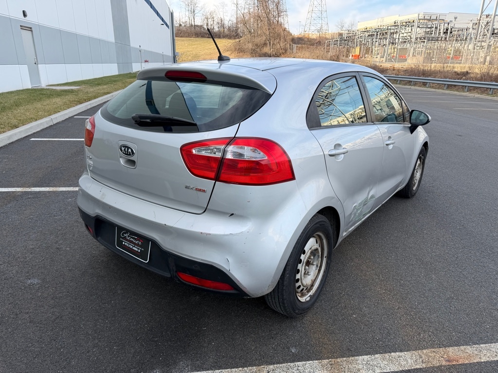 Kia Rio  2012