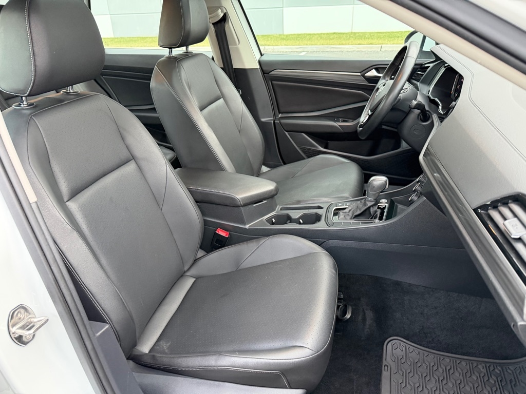 Volkswagen Jetta  2019