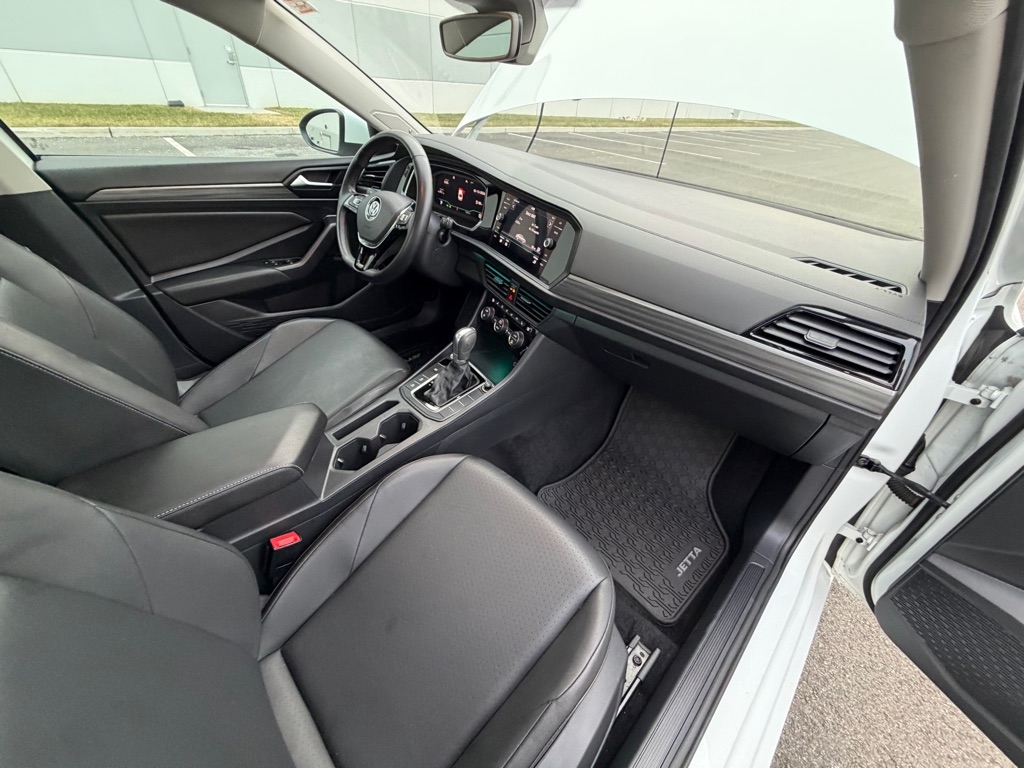 Volkswagen Jetta  2019