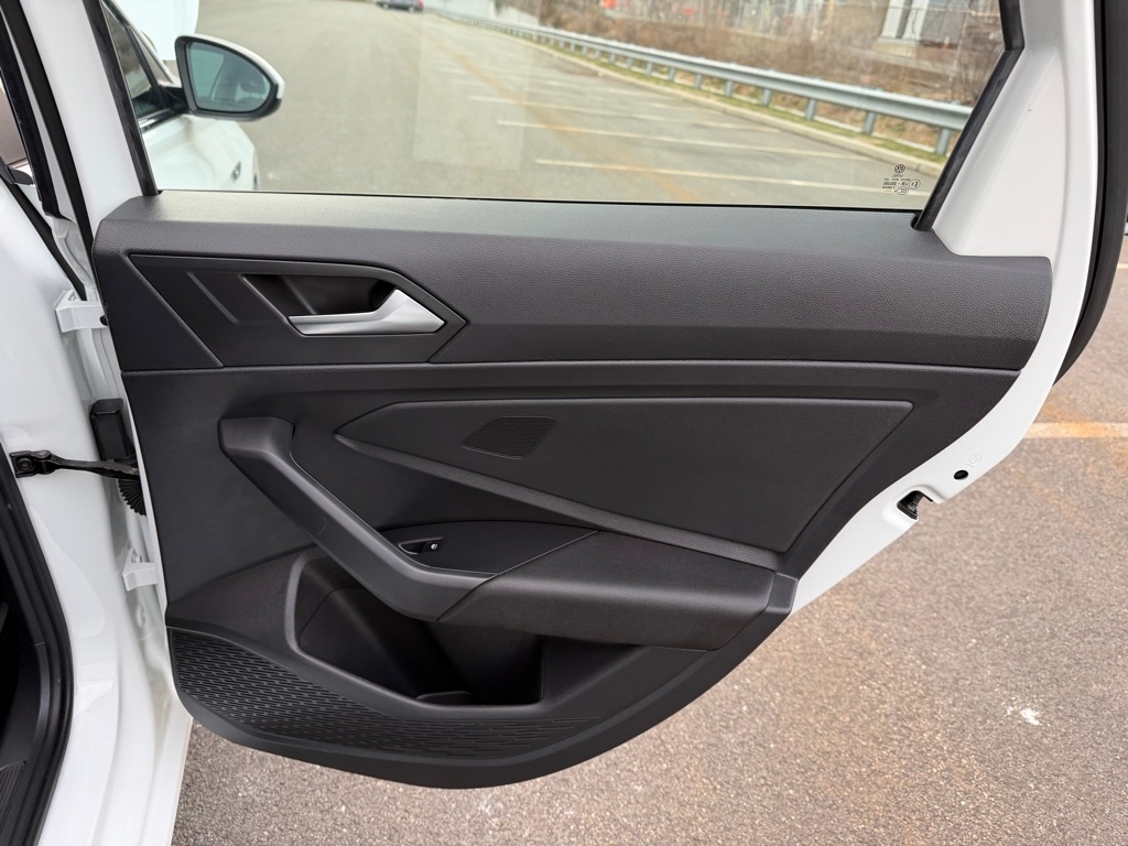 Volkswagen Jetta  2019