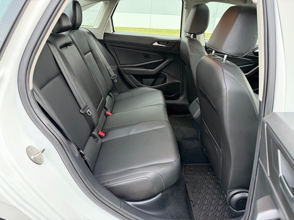 Volkswagen Jetta  2019