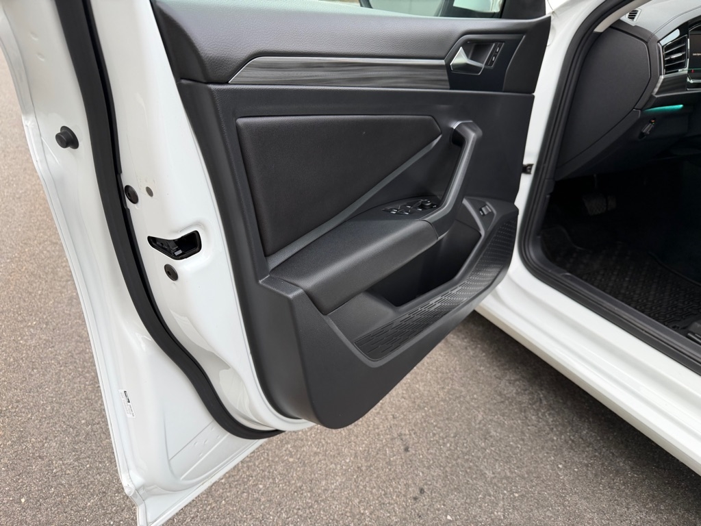 Volkswagen Jetta  2019