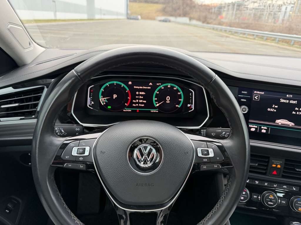Volkswagen Jetta  2019