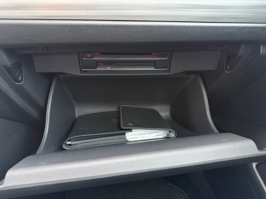 Volkswagen Jetta  2019