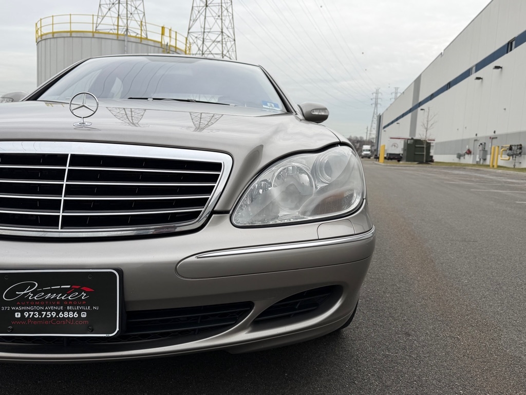 Mercedes-Benz S-Class  2005