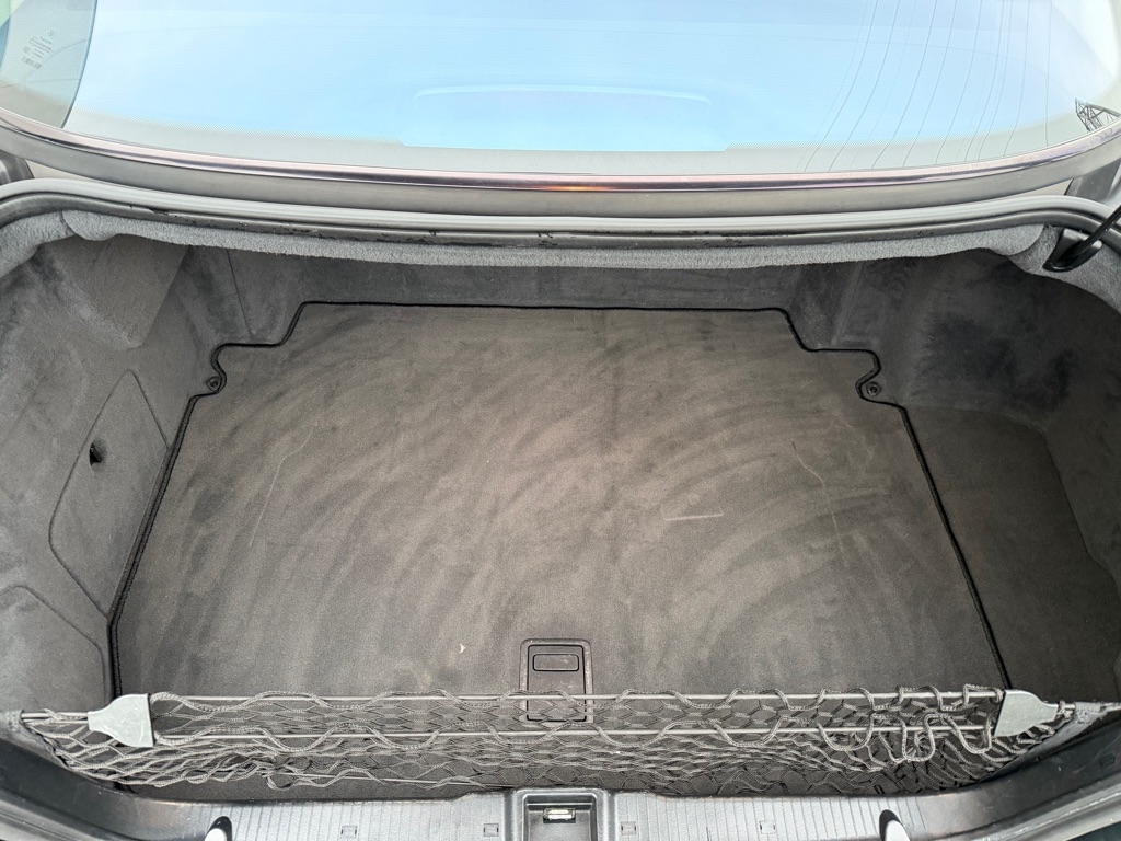 Mercedes-Benz S-Class  2005