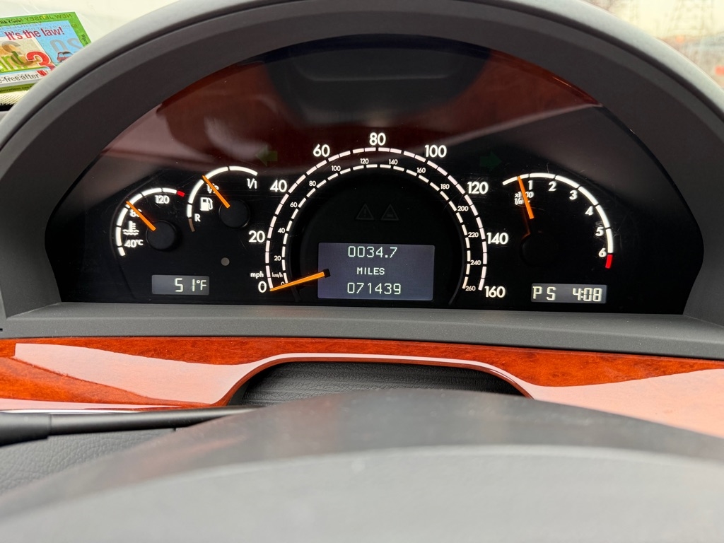 Mercedes-Benz S-Class  2005