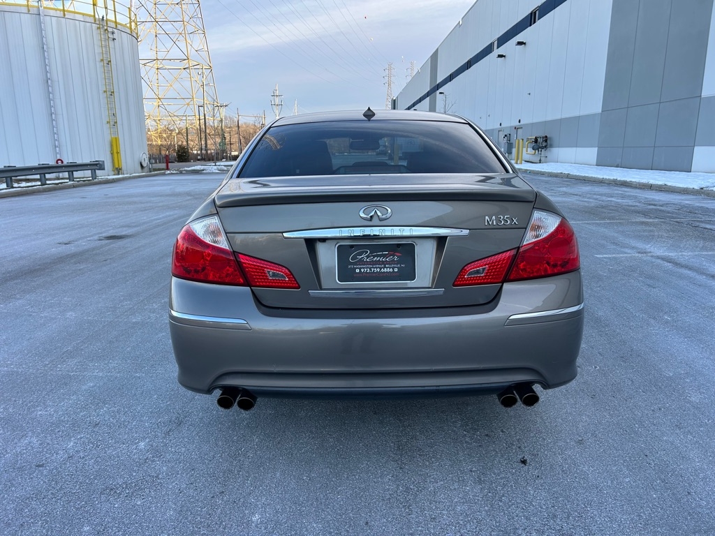 Infiniti M 35x AWD 2008