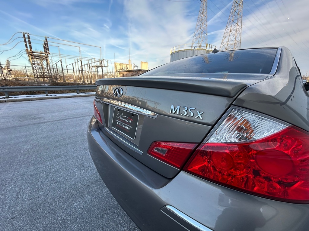 Infiniti M 35x AWD 2008