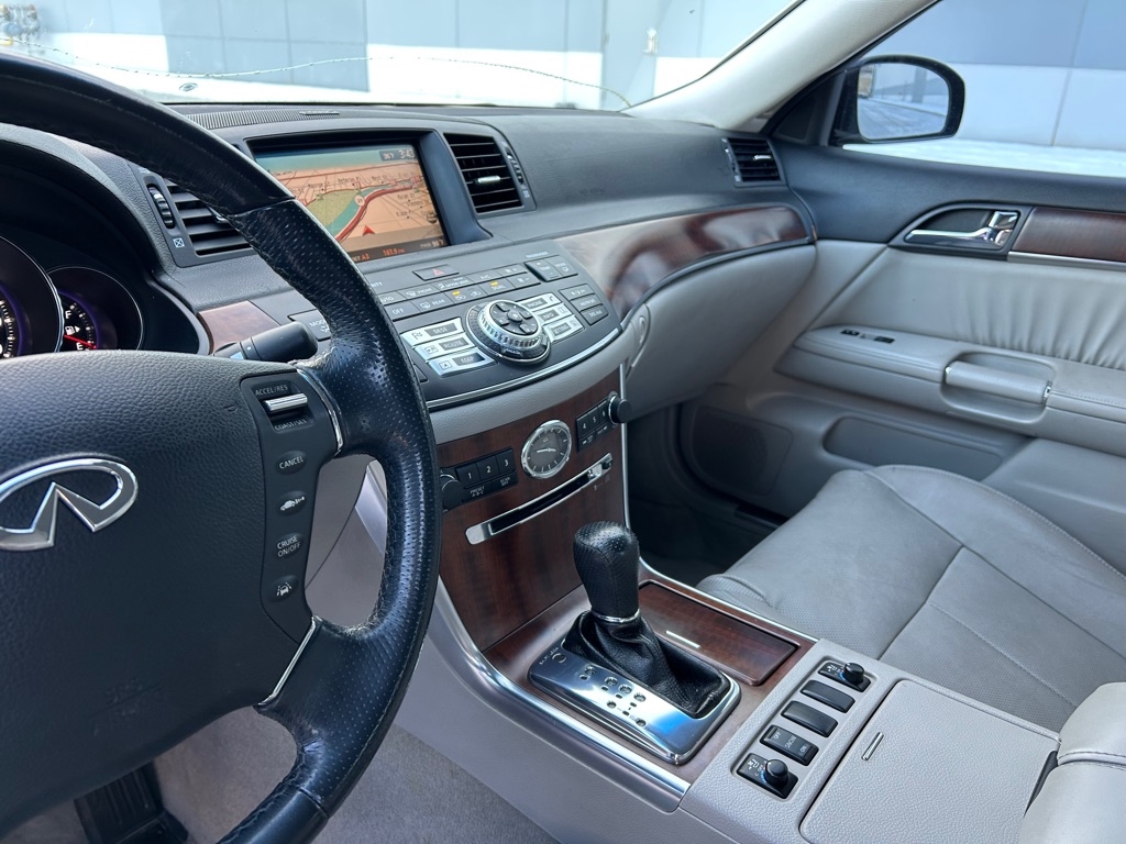 Infiniti M 35x AWD 2008