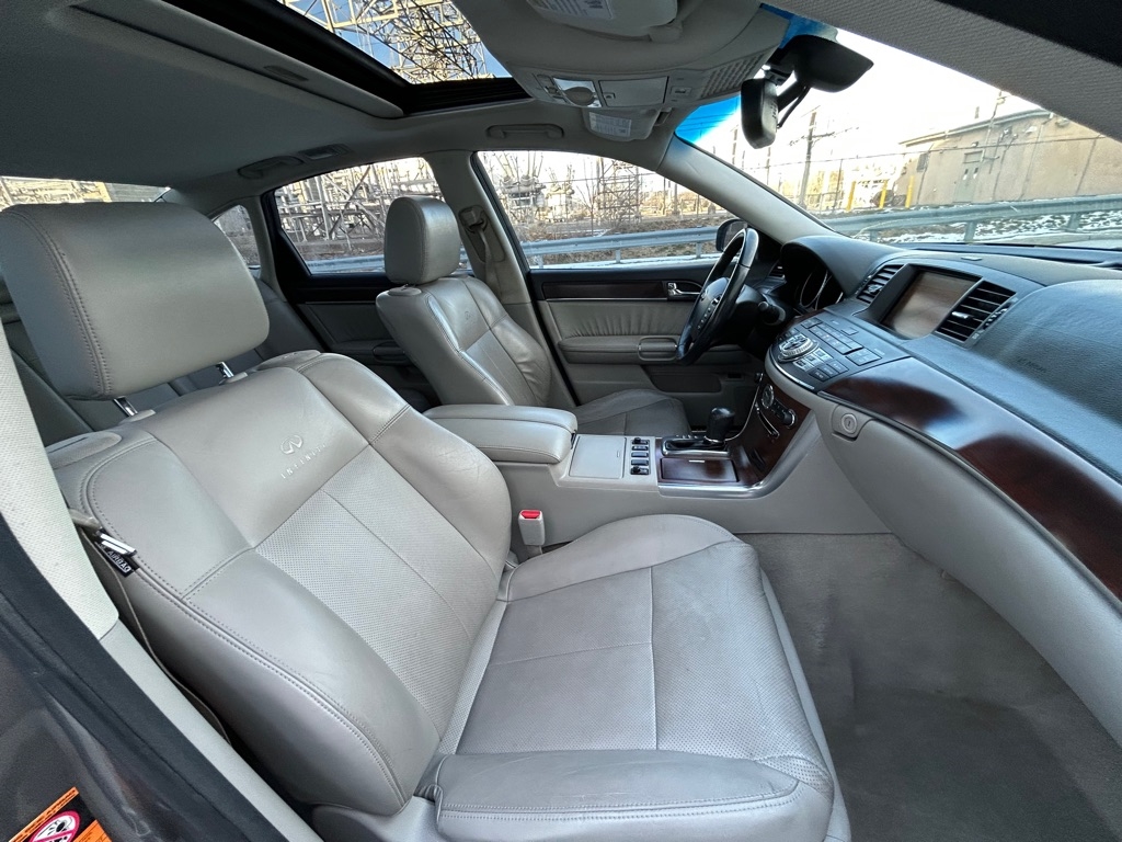 Infiniti M 35x AWD 2008