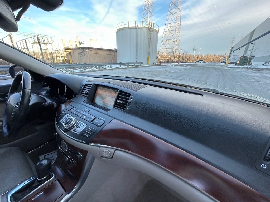 Infiniti M 35x AWD 2008