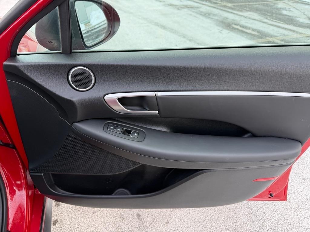 Hyundai Sonata Hybrid  2020