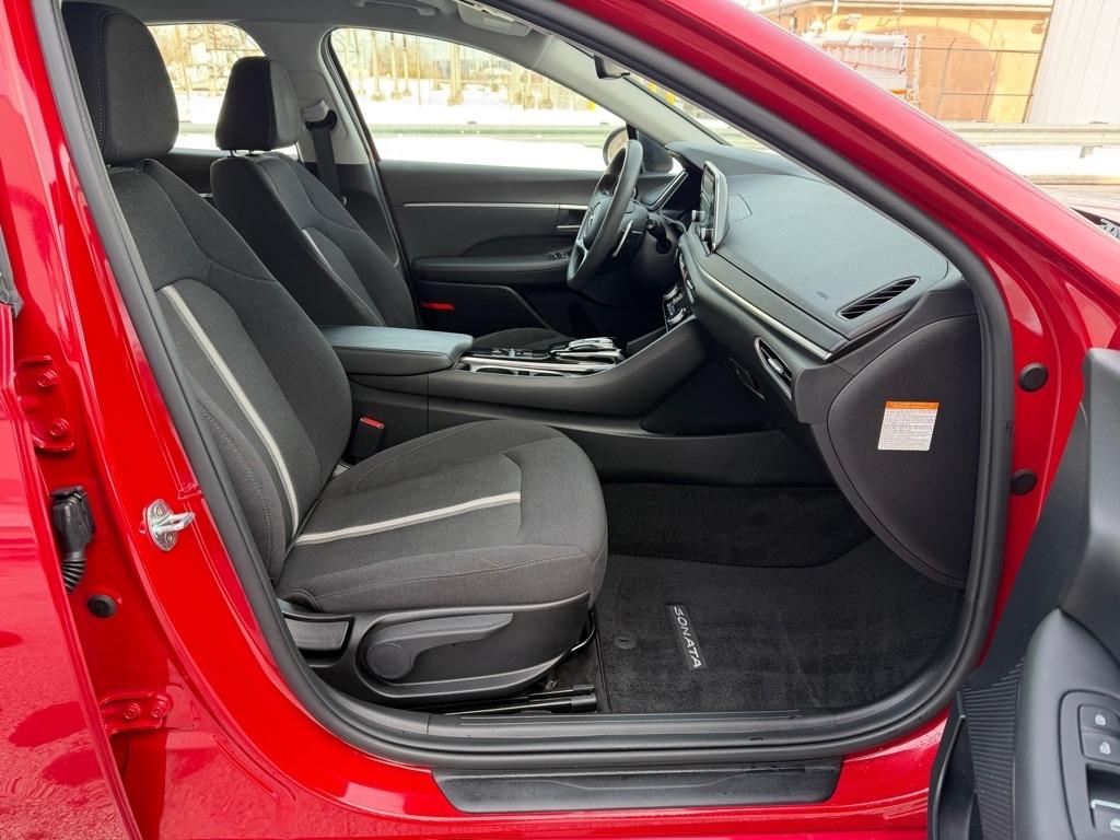 Hyundai Sonata Hybrid  2020