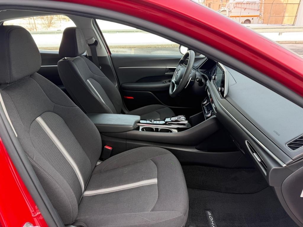 Hyundai Sonata Hybrid  2020