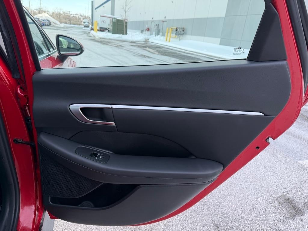 Hyundai Sonata Hybrid  2020