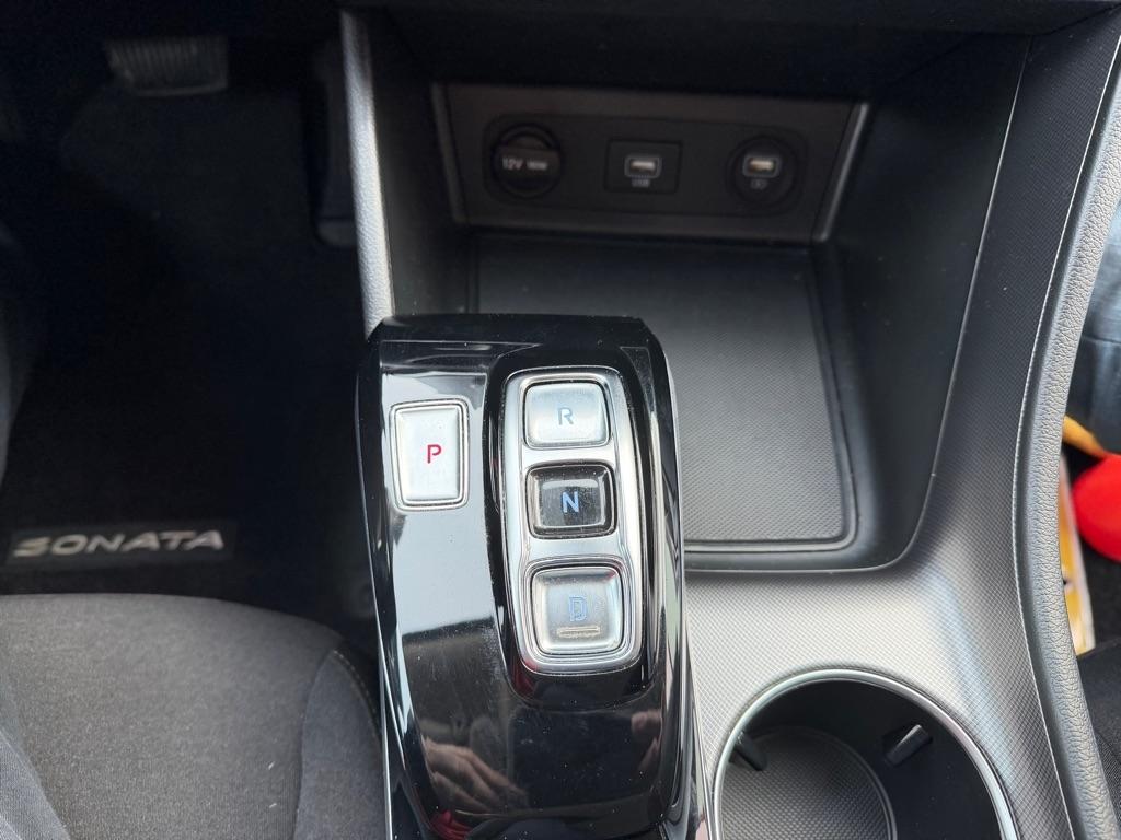 Hyundai Sonata Hybrid  2020