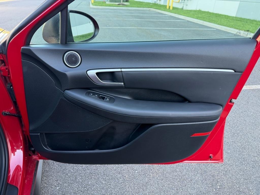 Hyundai Sonata Hybrid  2020