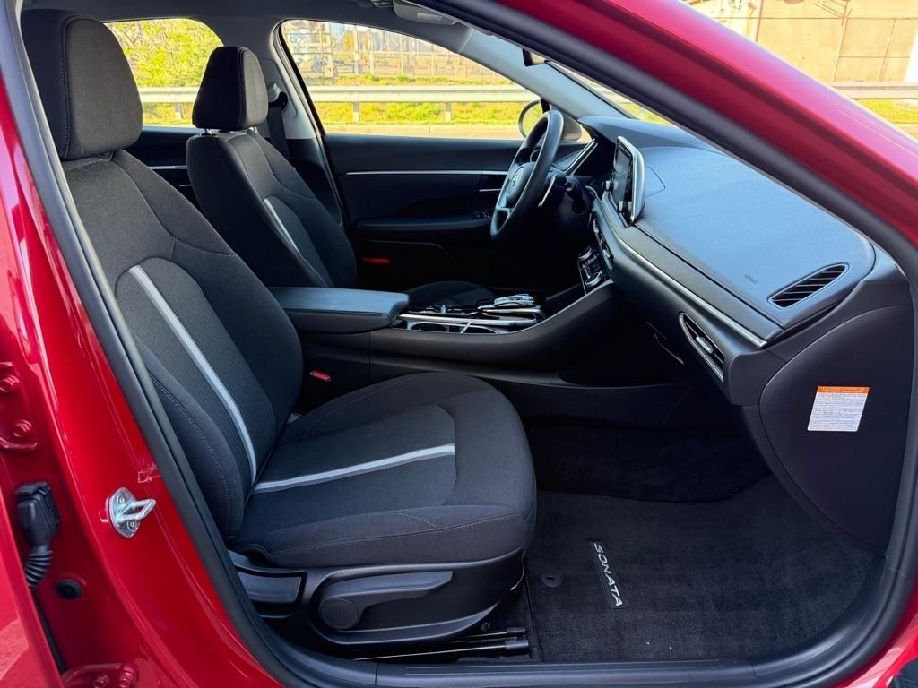 Hyundai Sonata Hybrid  2020