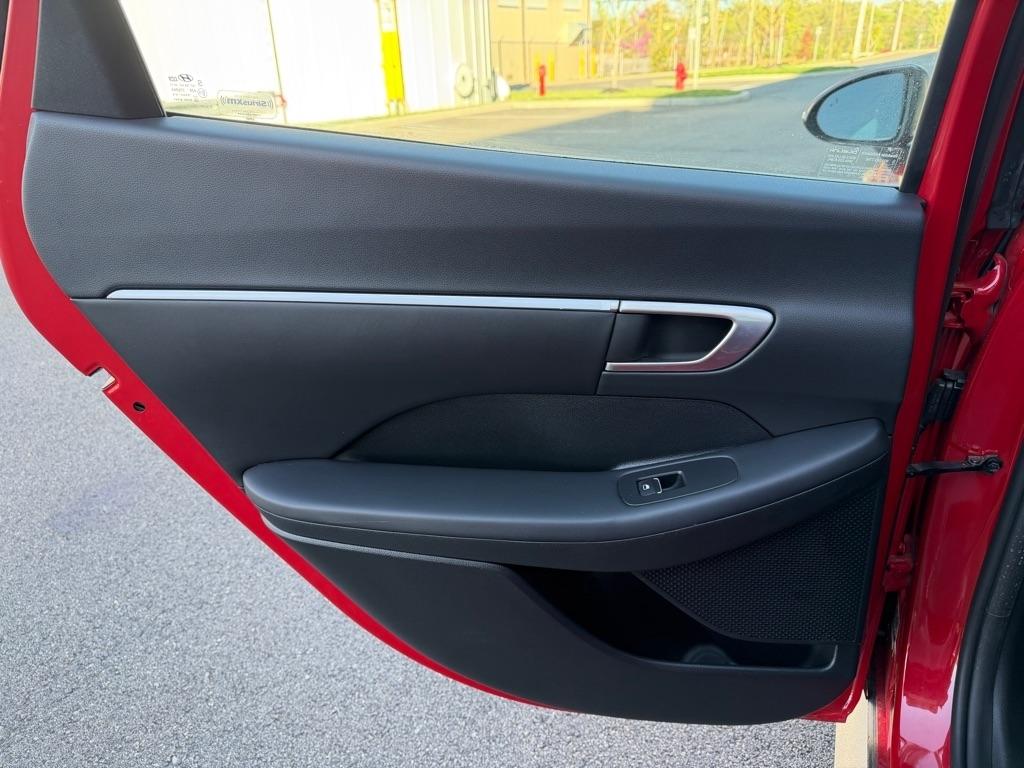 Hyundai Sonata Hybrid  2020