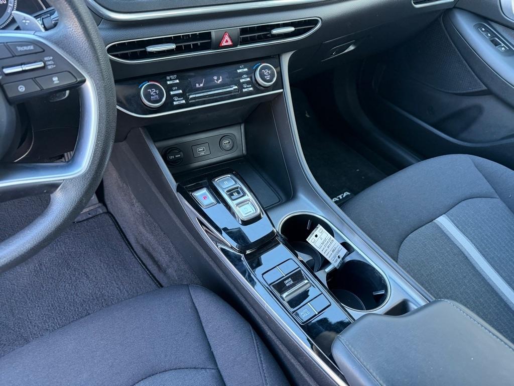 Hyundai Sonata Hybrid  2020