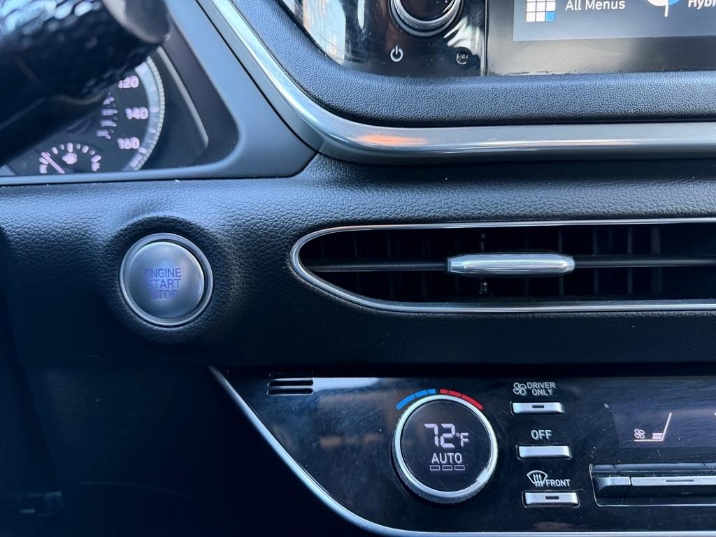 Hyundai Sonata Hybrid  2020