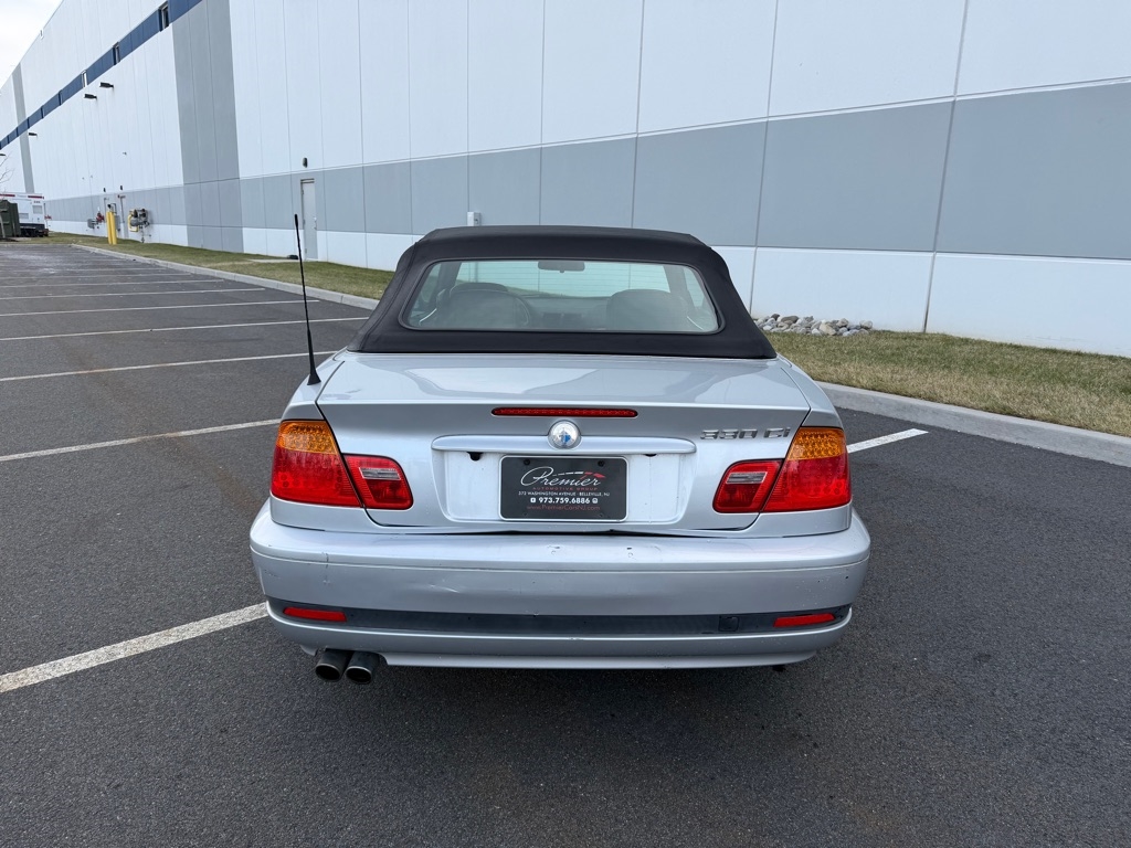 BMW 3-Series 330Ci convertible 2004