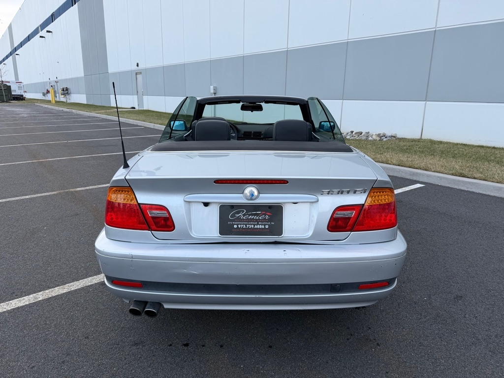 BMW 3-Series 330Ci convertible 2004