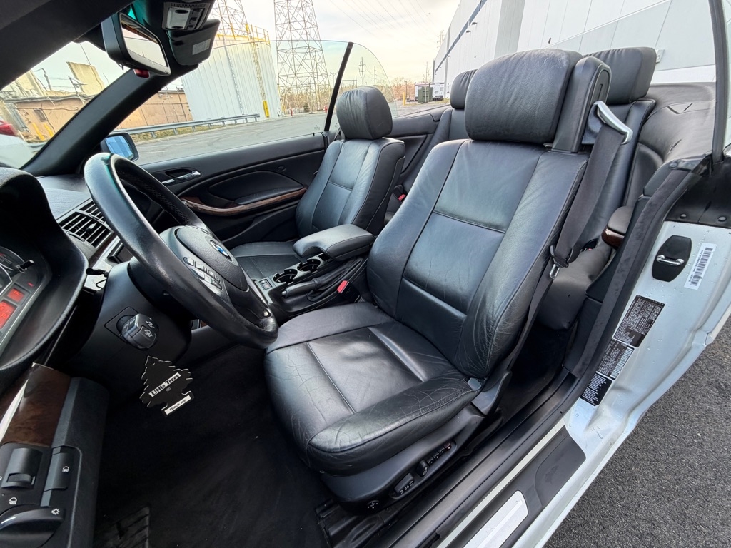 BMW 3-Series 330Ci convertible 2004