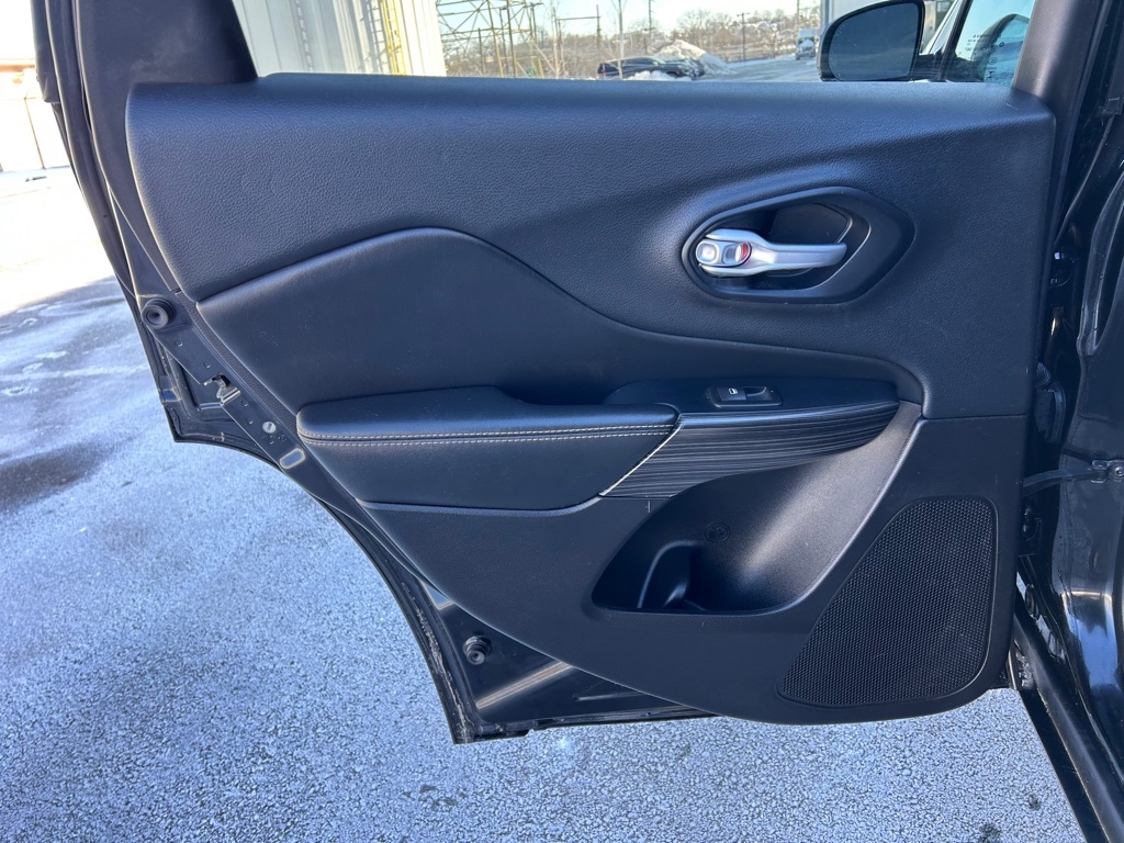 Jeep Cherokee Limited 4x4 2015