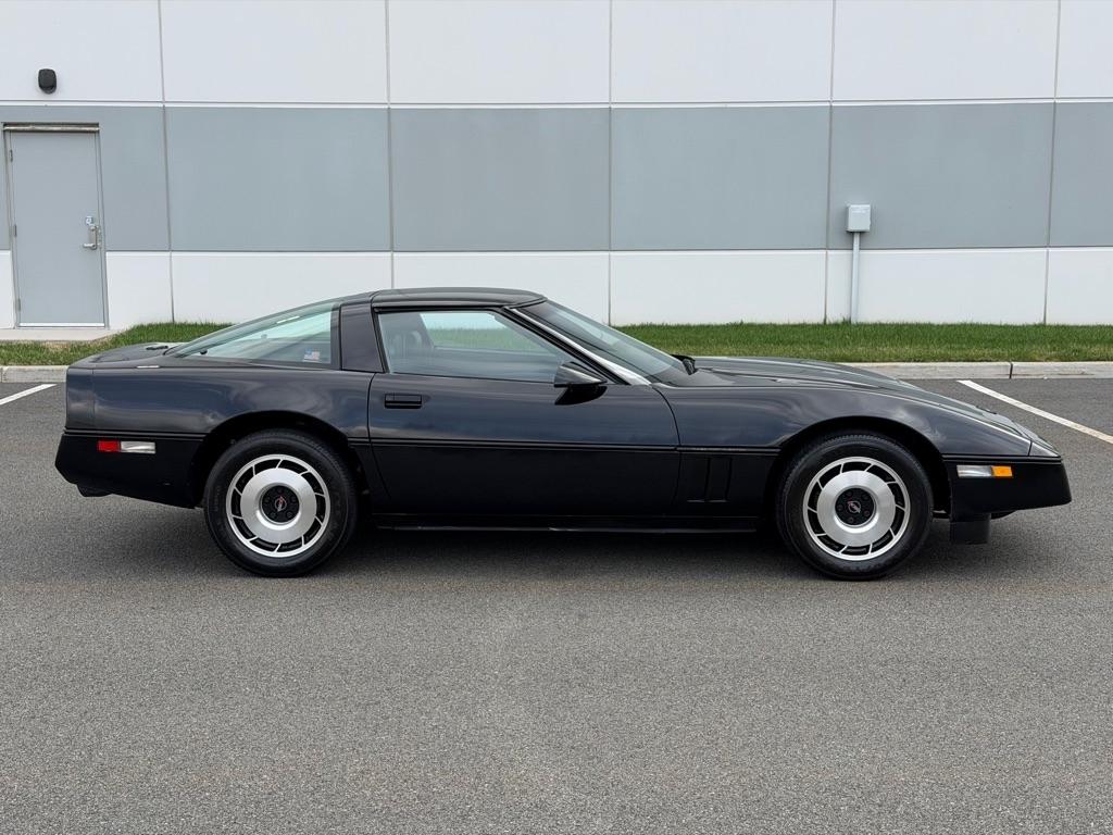 Chevrolet Corvette  1985