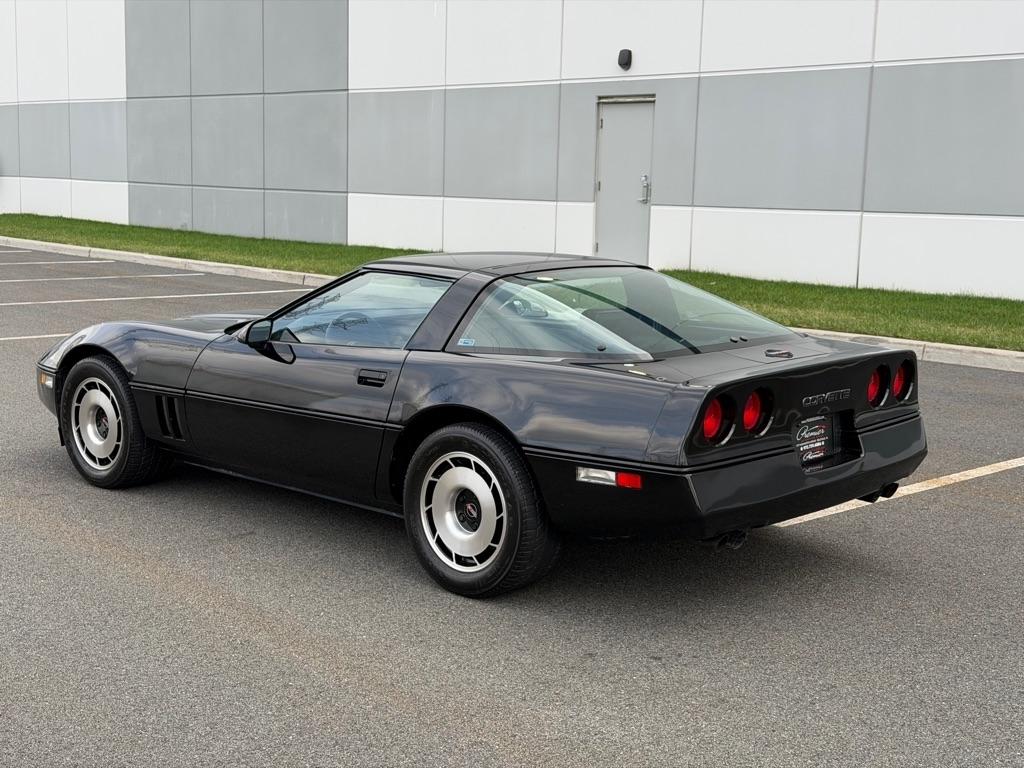 Chevrolet Corvette  1985