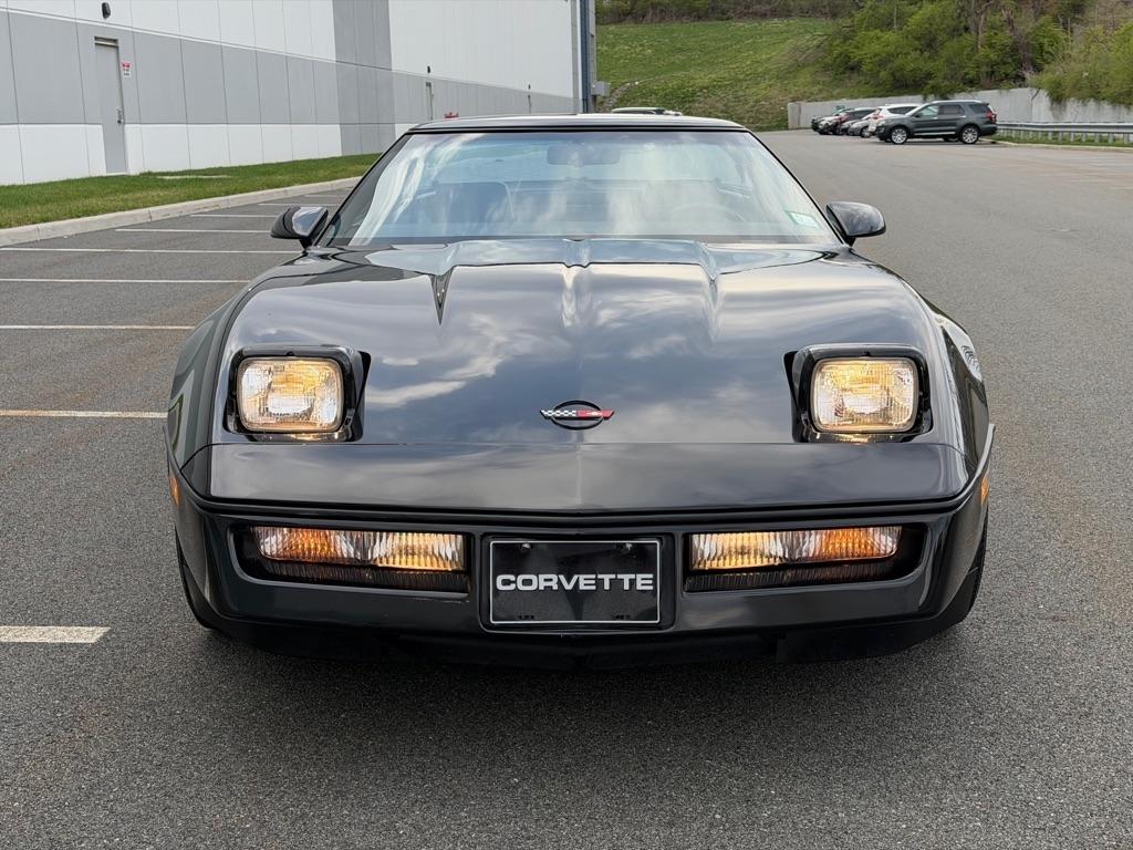 Chevrolet Corvette  1985