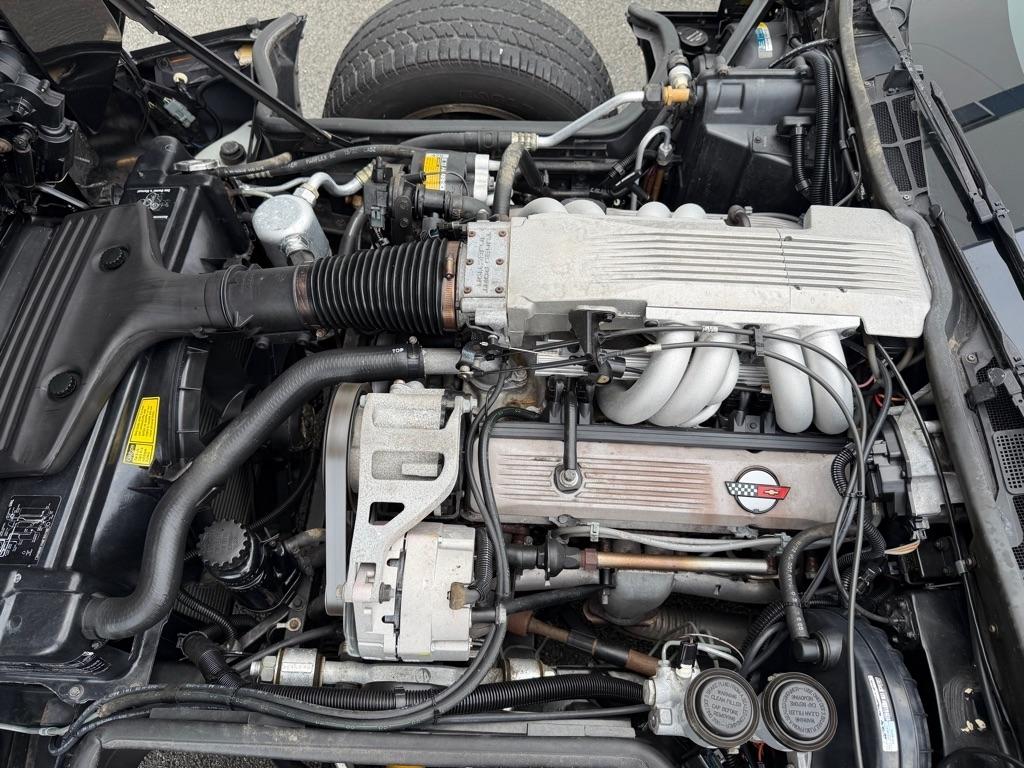 Chevrolet Corvette  1985