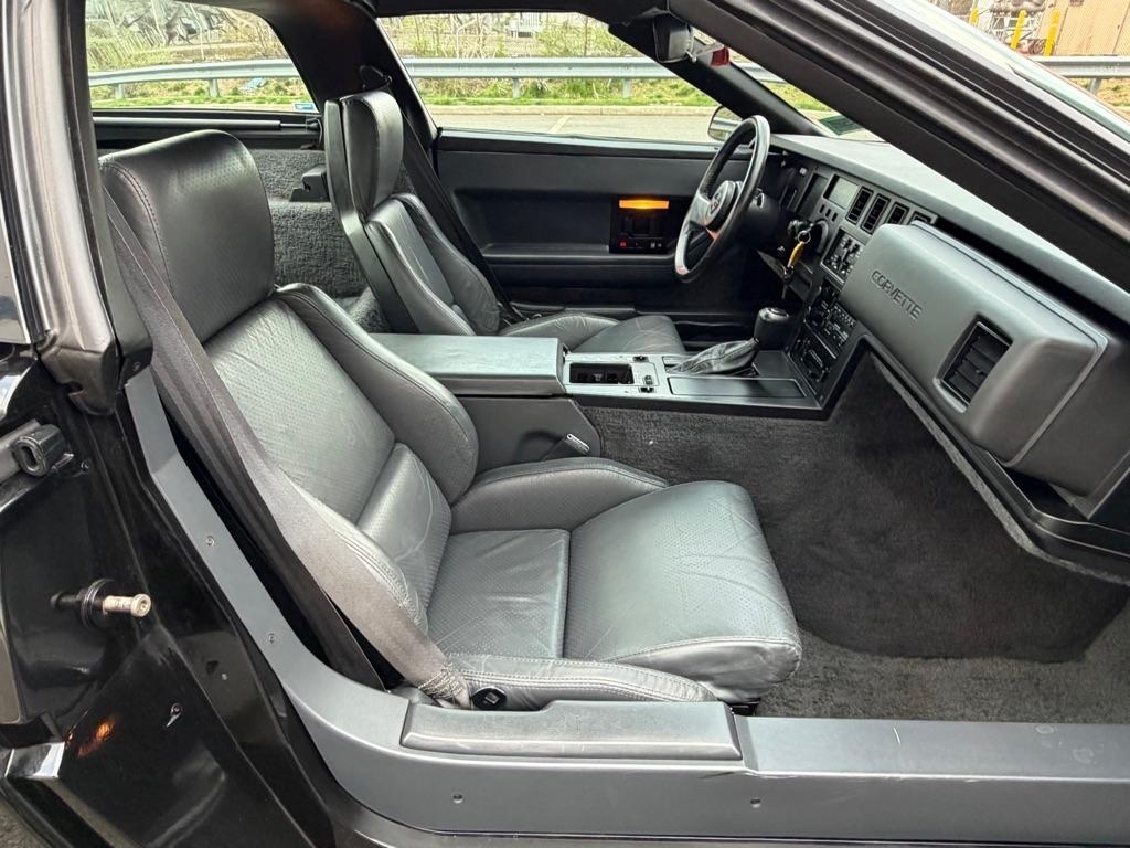 Chevrolet Corvette  1985