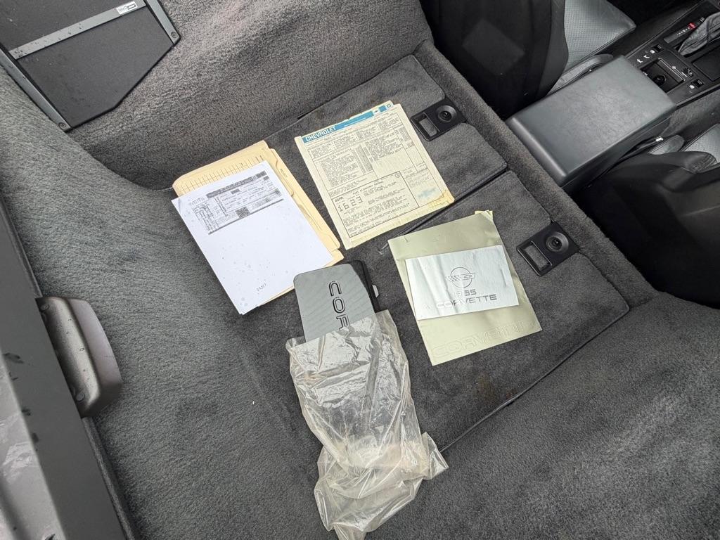 Chevrolet Corvette  1985