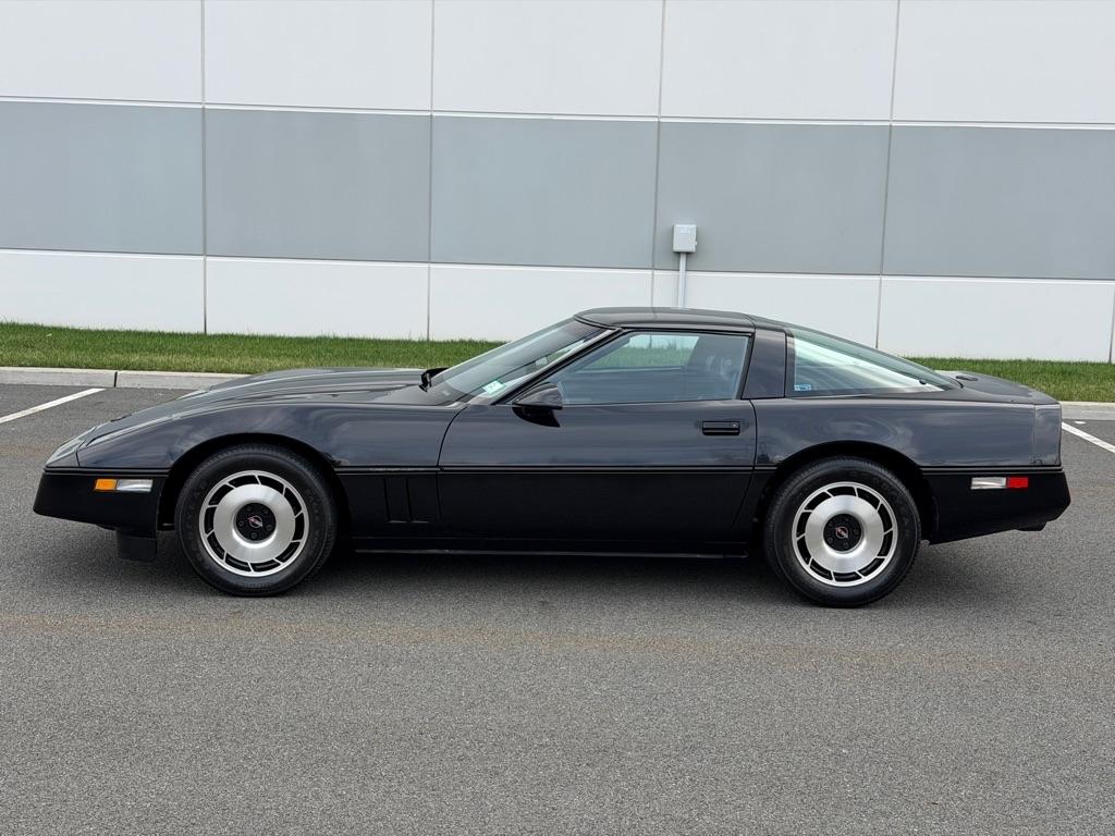 Chevrolet Corvette  1985