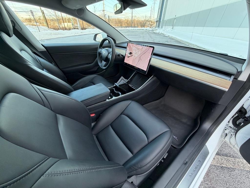 Tesla Model 3 Long Range 2020