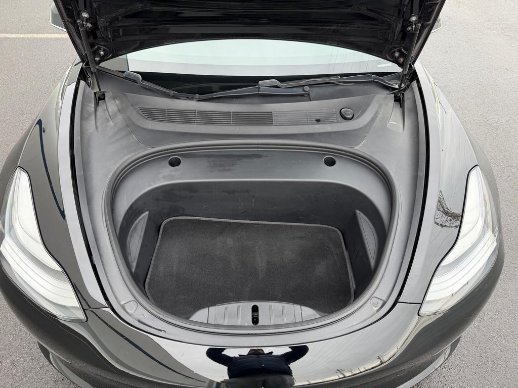 Tesla Model 3 Long Range 2018