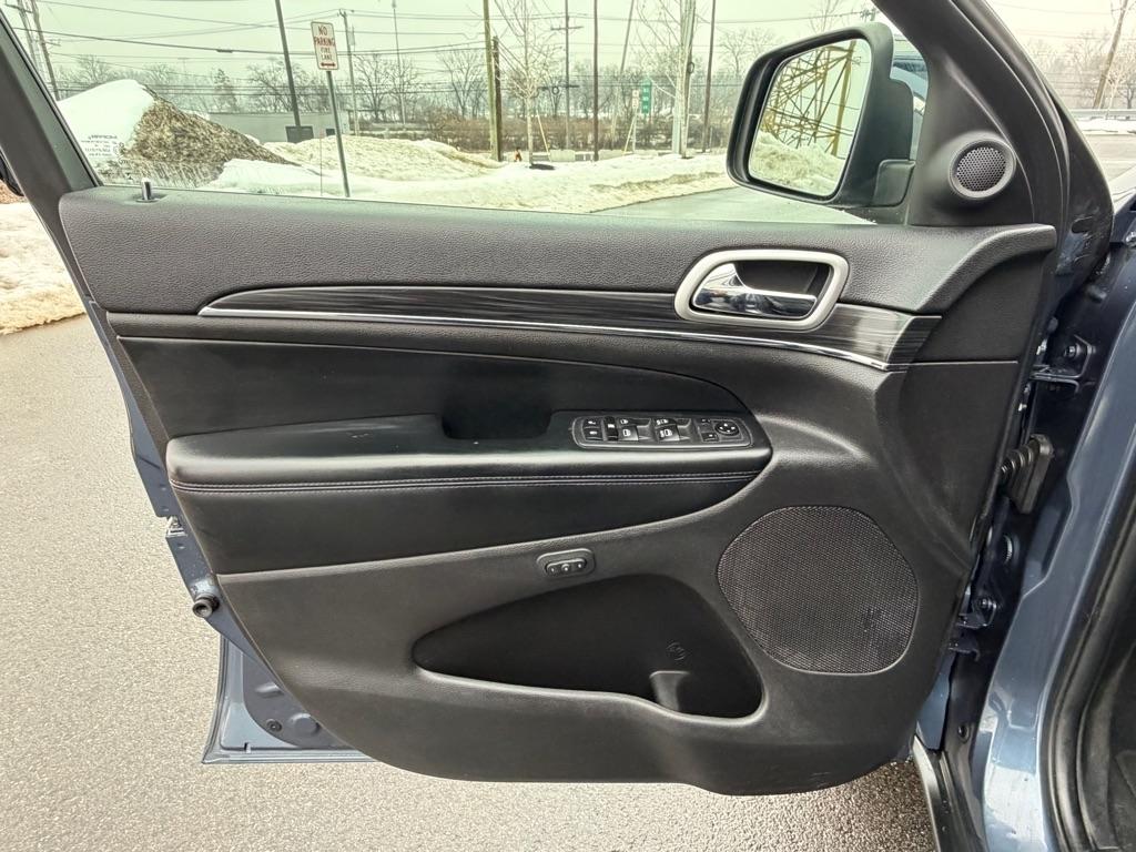 Jeep Grand Cherokee  2020