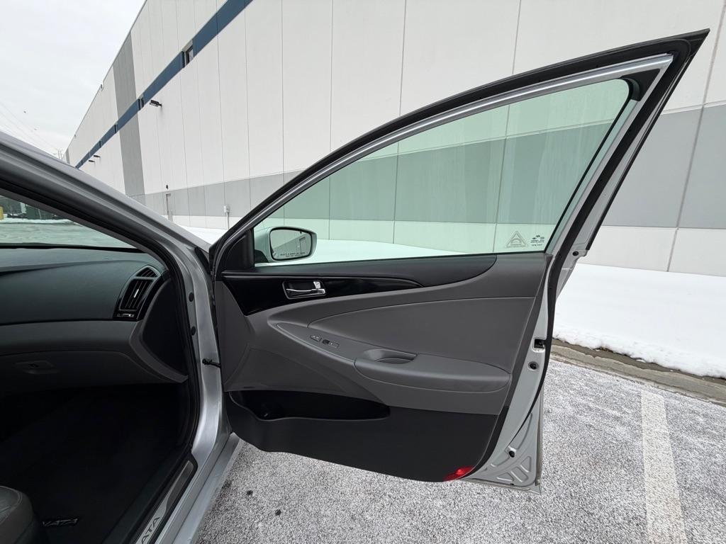 Hyundai Sonata Limited Auto 2013